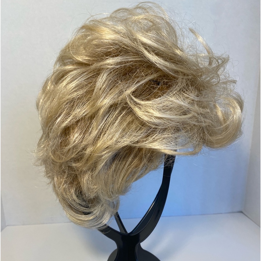 Toni Brattin Wig Fantastic